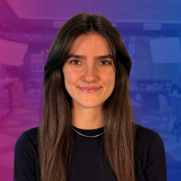 Mia Molinari - Customer Marketing Manager